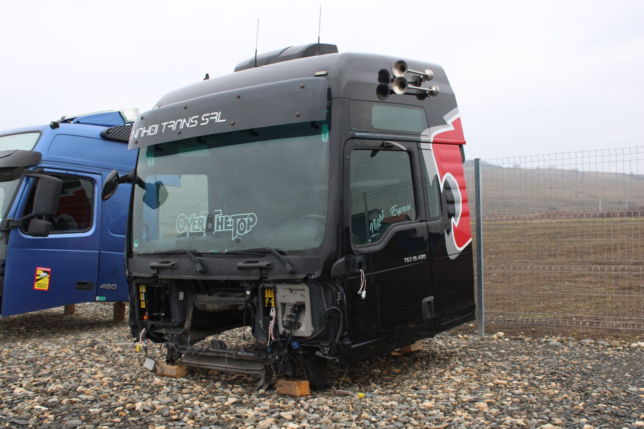 CABINA MAN TGX XXL - Kabina za Kamion: slika CABINA MAN TGX XXL - Kabina za Kamion CABINA MAN TGX XXL - Kabina za Kamion: slika CABINA MAN TGX XXL - Kabina za Kamion