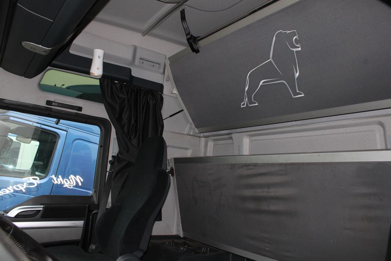 CABINA MAN TGX XXL - Kabina za Kamion: slika CABINA MAN TGX XXL - Kabina za Kamion CABINA MAN TGX XXL - Kabina za Kamion: slika CABINA MAN TGX XXL - Kabina za Kamion