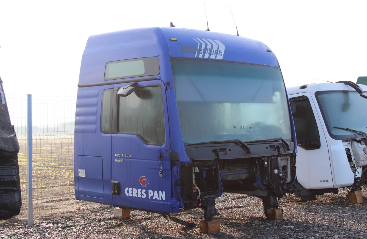 CABINA MAN TGX XXL - Kabina za Kamion: slika CABINA MAN TGX XXL - Kabina za Kamion CABINA MAN TGX XXL - Kabina za Kamion: slika CABINA MAN TGX XXL - Kabina za Kamion