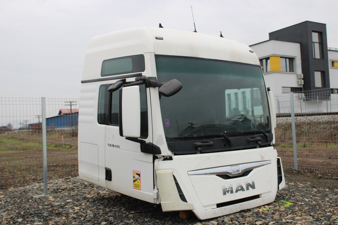 CABINA MAN TGX XXL - Kabina za Kamion: slika CABINA MAN TGX XXL - Kabina za Kamion CABINA MAN TGX XXL - Kabina za Kamion: slika CABINA MAN TGX XXL - Kabina za Kamion