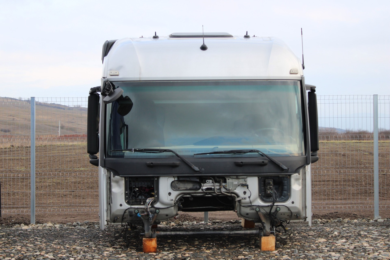 CABINA MERCEDES ACTROS MP4 STREAMSPACE 2.5 - Kabina za Kamion: slika CABINA MERCEDES ACTROS MP4 STREAMSPACE 2.5 - Kabina za Kamion CABINA MERCEDES ACTROS MP4 STREAMSPACE 2.5 - Kabina za Kamion: slika CABINA MERCEDES ACTROS MP4 STREAMSPACE 2.5 - Kabina za Kamion