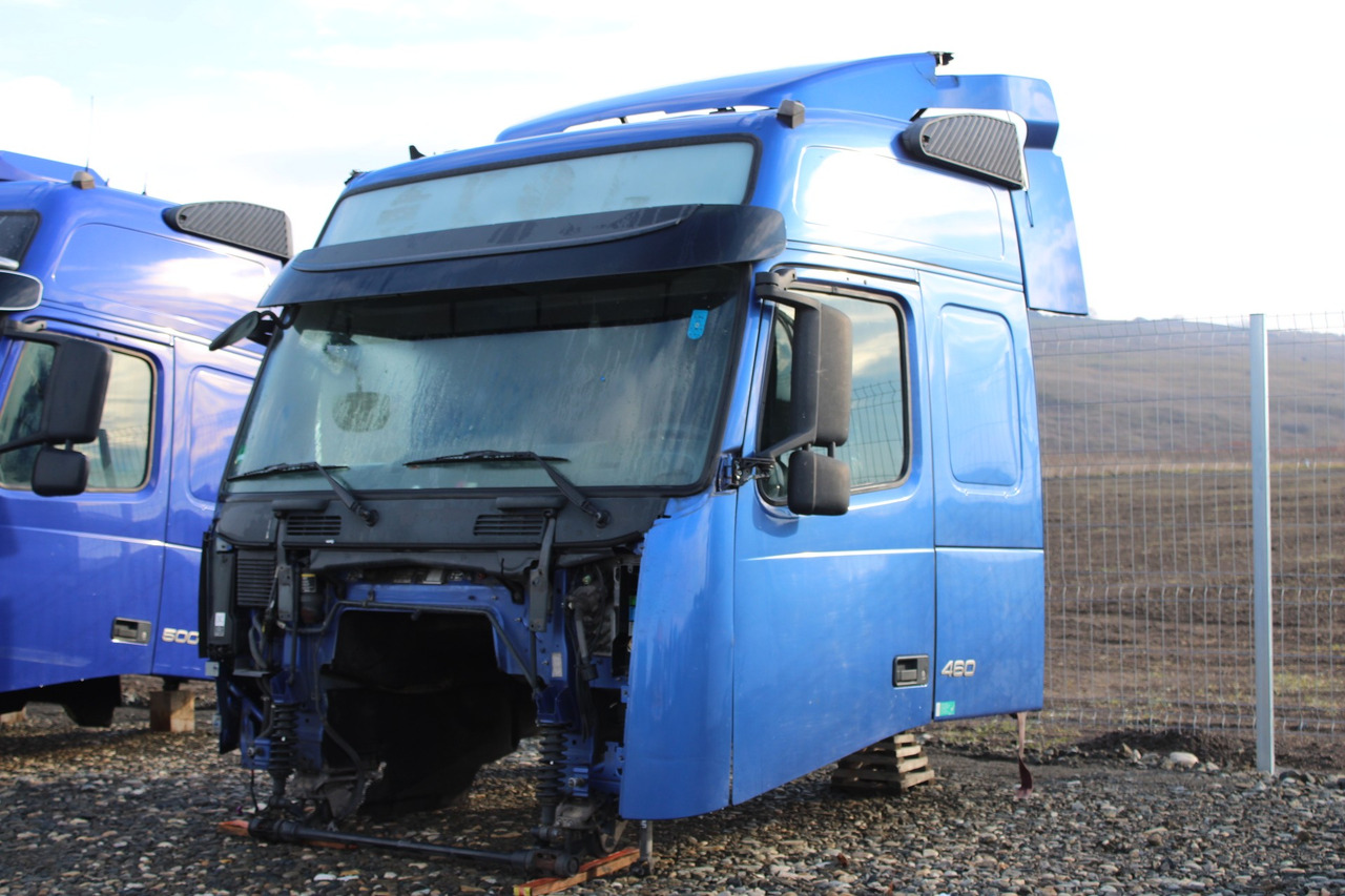 CABINA VOLVO FH13 GLOBETROTTER L2H2 - Kabina za Kamion: slika CABINA VOLVO FH13 GLOBETROTTER L2H2 - Kabina za Kamion CABINA VOLVO FH13 GLOBETROTTER L2H2 - Kabina za Kamion: slika CABINA VOLVO FH13 GLOBETROTTER L2H2 - Kabina za Kamion