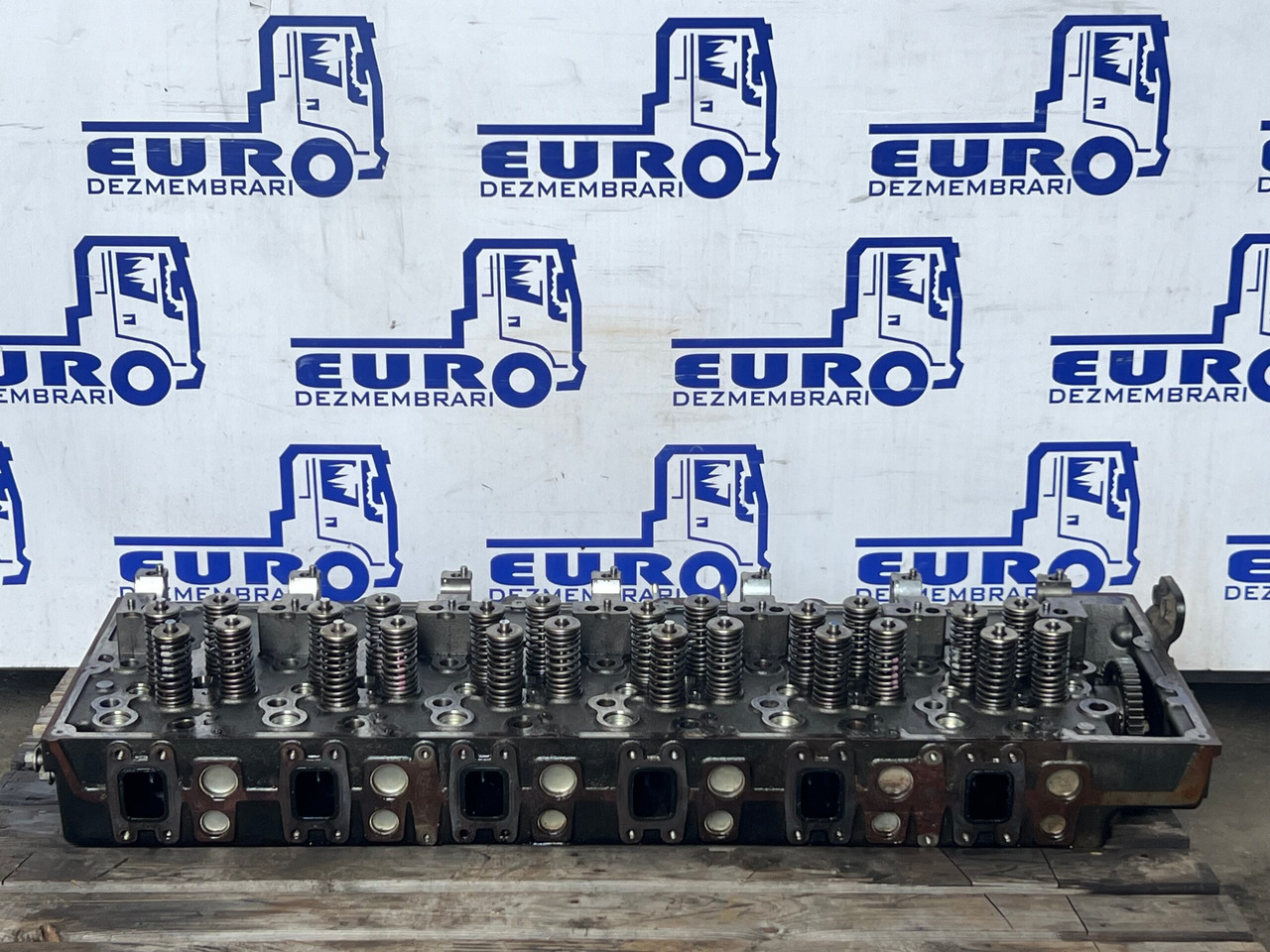 CHIULASA FHR6 FORD CARGO F-MAX GC466090AE, RFGC466090AE - Glava cilindra za Kamion: slika CHIULASA FHR6 FORD CARGO F-MAX GC466090AE, RFGC466090AE - Glava cilindra za Kamion CHIULASA FHR6 FORD CARGO F-MAX GC466090AE, RFGC466090AE - Glava cilindra za Kamion: slika CHIULASA FHR6 FORD CARGO F-MAX GC466090AE, RFGC466090AE - Glava cilindra za Kamion