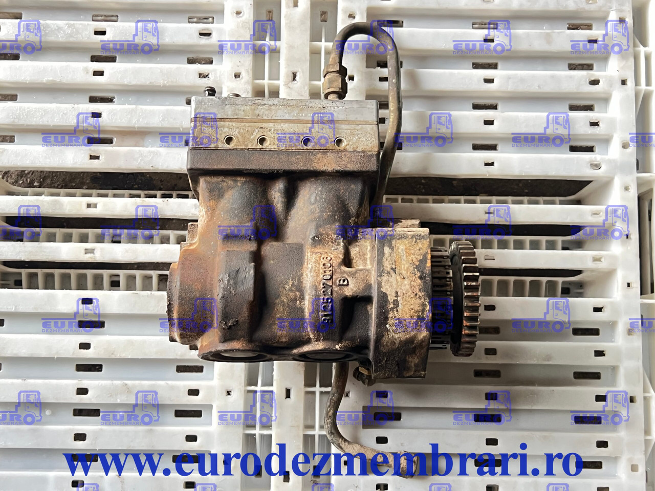 COMPRESOR AER FORD CARGO F-MAX FHR6 GC462875AB, 9125270000 - Zračni kompresor za kočnice za Kamion: slika COMPRESOR AER FORD CARGO F-MAX FHR6 GC462875AB, 9125270000 - Zračni kompresor za kočnice za Kamion COMPRESOR AER FORD CARGO F-MAX FHR6 GC462875AB, 9125270000 - Zračni kompresor za kočnice za Kamion: slika COMPRESOR AER FORD CARGO F-MAX FHR6 GC462875AB, 9125270000 - Zračni kompresor za kočnice za Kamion