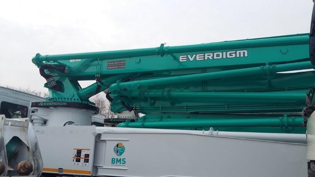 Mercedes-Benz New Everdigm ECP 42 CX 5 ECP 42 CX5 on chassis - Beton pumpa: slika Mercedes-Benz New Everdigm ECP 42 CX 5 ECP 42 CX5 on chassis - Beton pumpa Mercedes-Benz New Everdigm ECP 42 CX 5 ECP 42 CX5 on chassis - Beton pumpa: slika Mercedes-Benz New Everdigm ECP 42 CX 5 ECP 42 CX5 on chassis - Beton pumpa