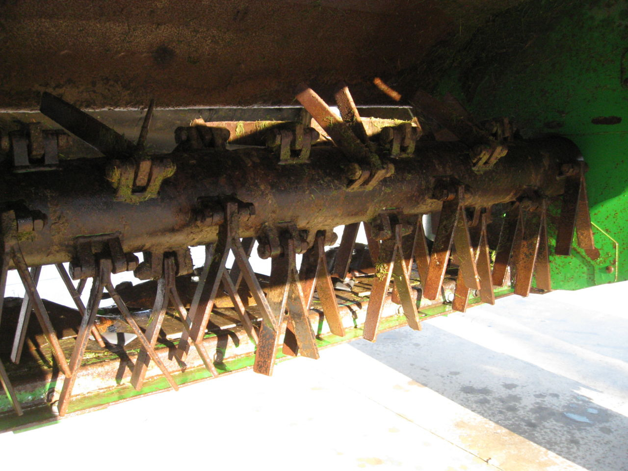 John Deere 530 - Kosilica: slika John Deere 530 - Kosilica John Deere 530 - Kosilica: slika John Deere 530 - Kosilica