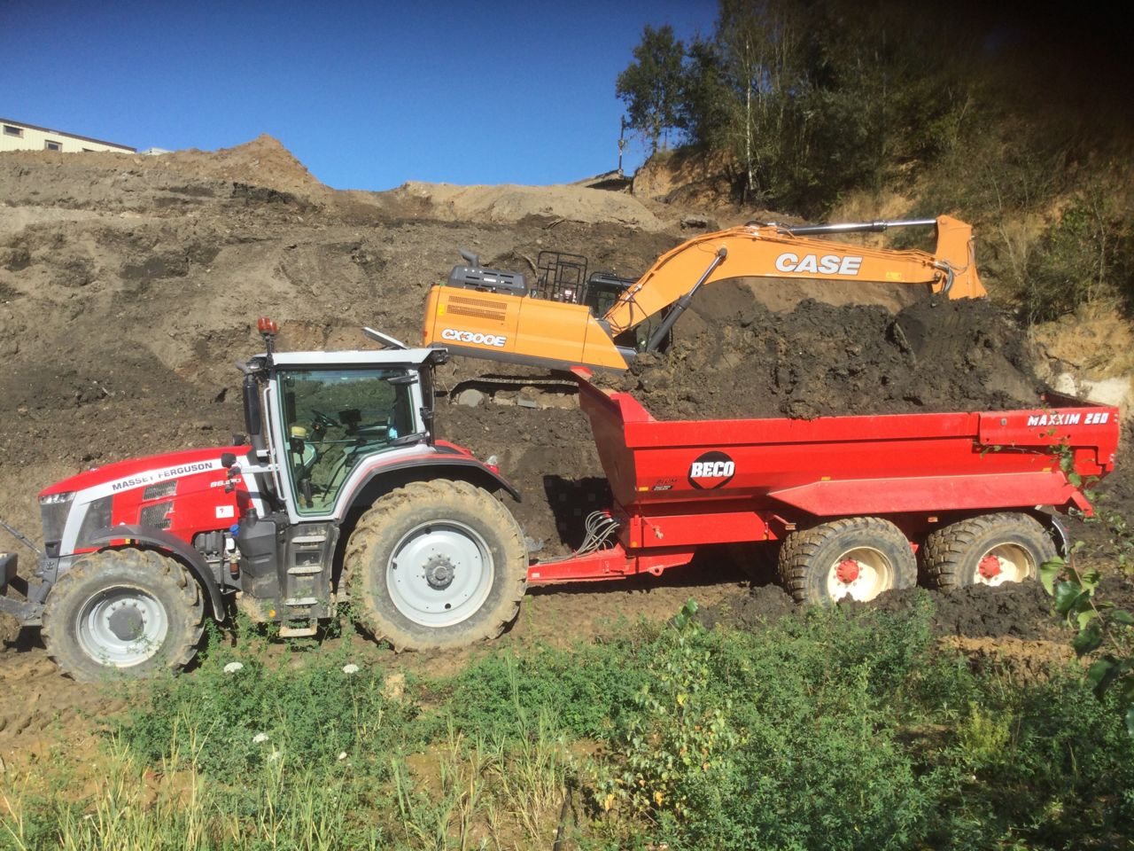 Beco Maxxim 260 - Kiper prikolica: slika Beco Maxxim 260 - Kiper prikolica Beco Maxxim 260 - Kiper prikolica: slika Beco Maxxim 260 - Kiper prikolica