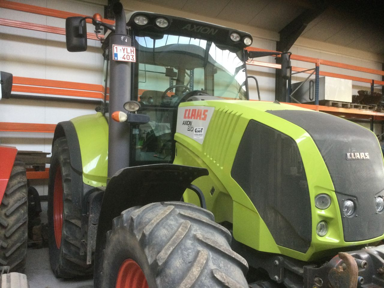 Claas AXION 810 CEBIS - Traktor: slika Claas AXION 810 CEBIS - Traktor Claas AXION 810 CEBIS - Traktor: slika Claas AXION 810 CEBIS - Traktor