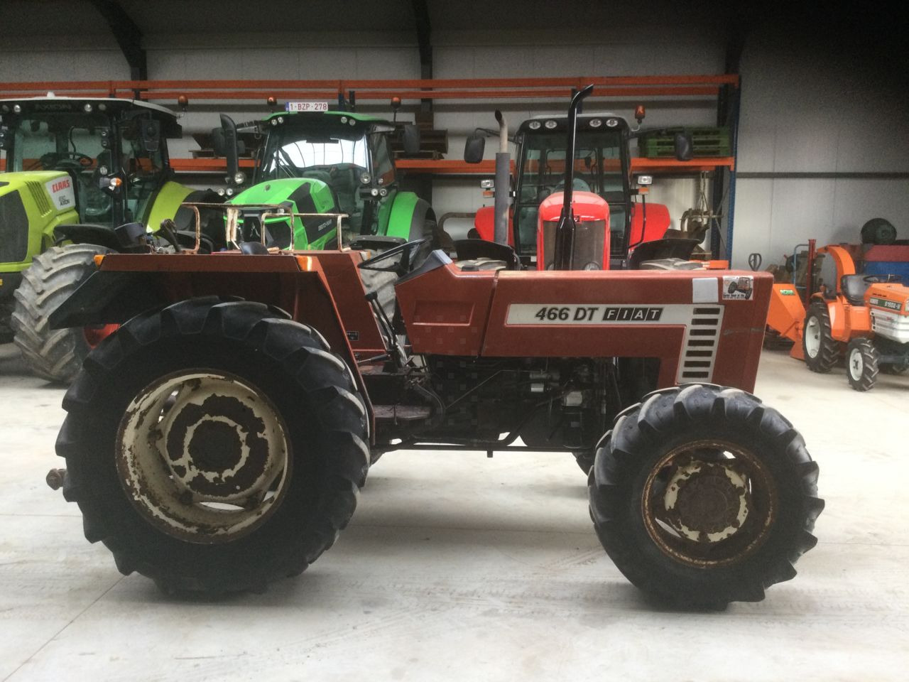 Fiat / Fiatagri 466 - Traktor: slika Fiat / Fiatagri 466 - Traktor Fiat / Fiatagri 466 - Traktor: slika Fiat / Fiatagri 466 - Traktor