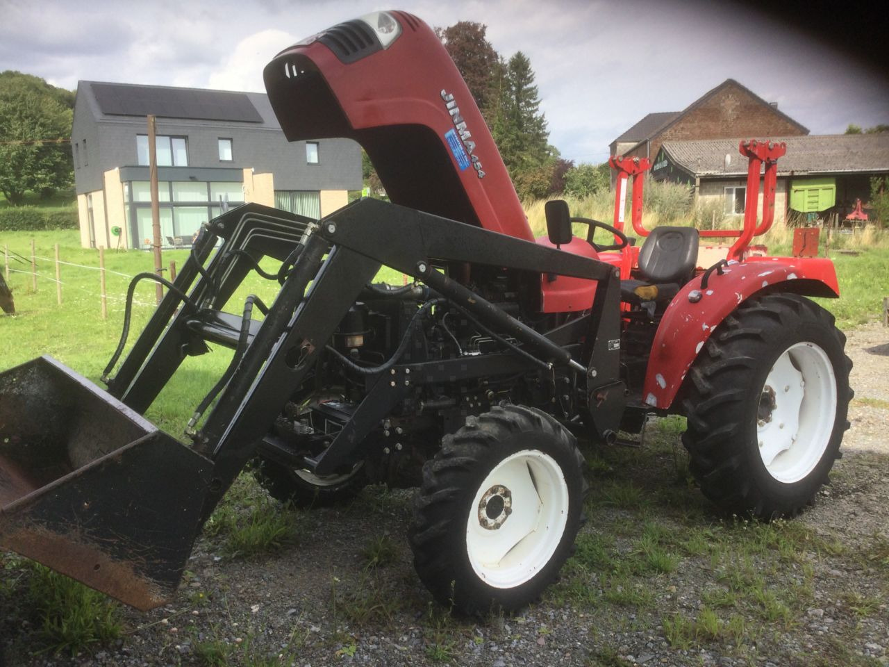 Jinma 454 - Traktor: slika Jinma 454 - Traktor Jinma 454 - Traktor: slika Jinma 454 - Traktor