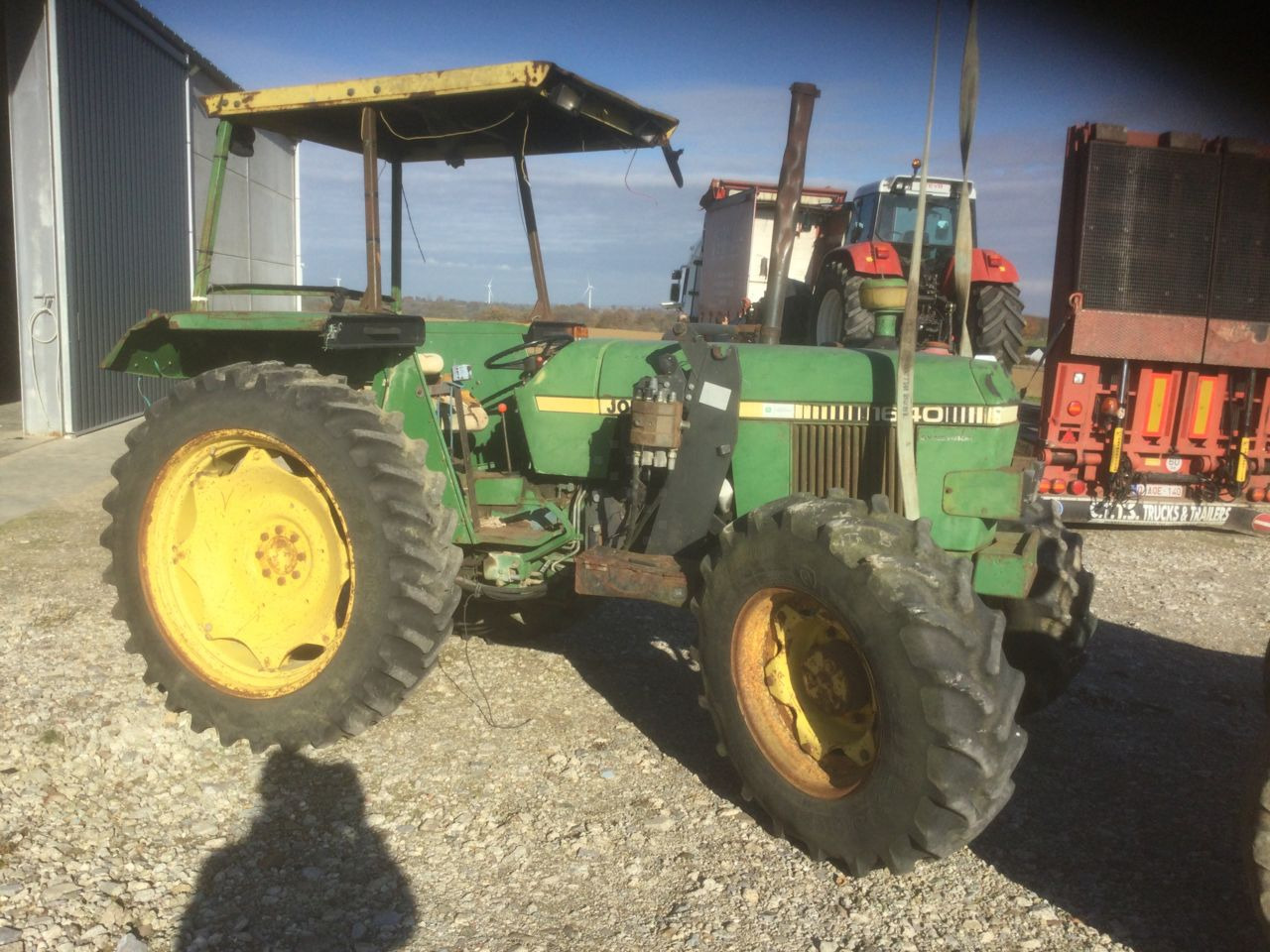 John Deere 1640 - Traktor: slika John Deere 1640 - Traktor John Deere 1640 - Traktor: slika John Deere 1640 - Traktor