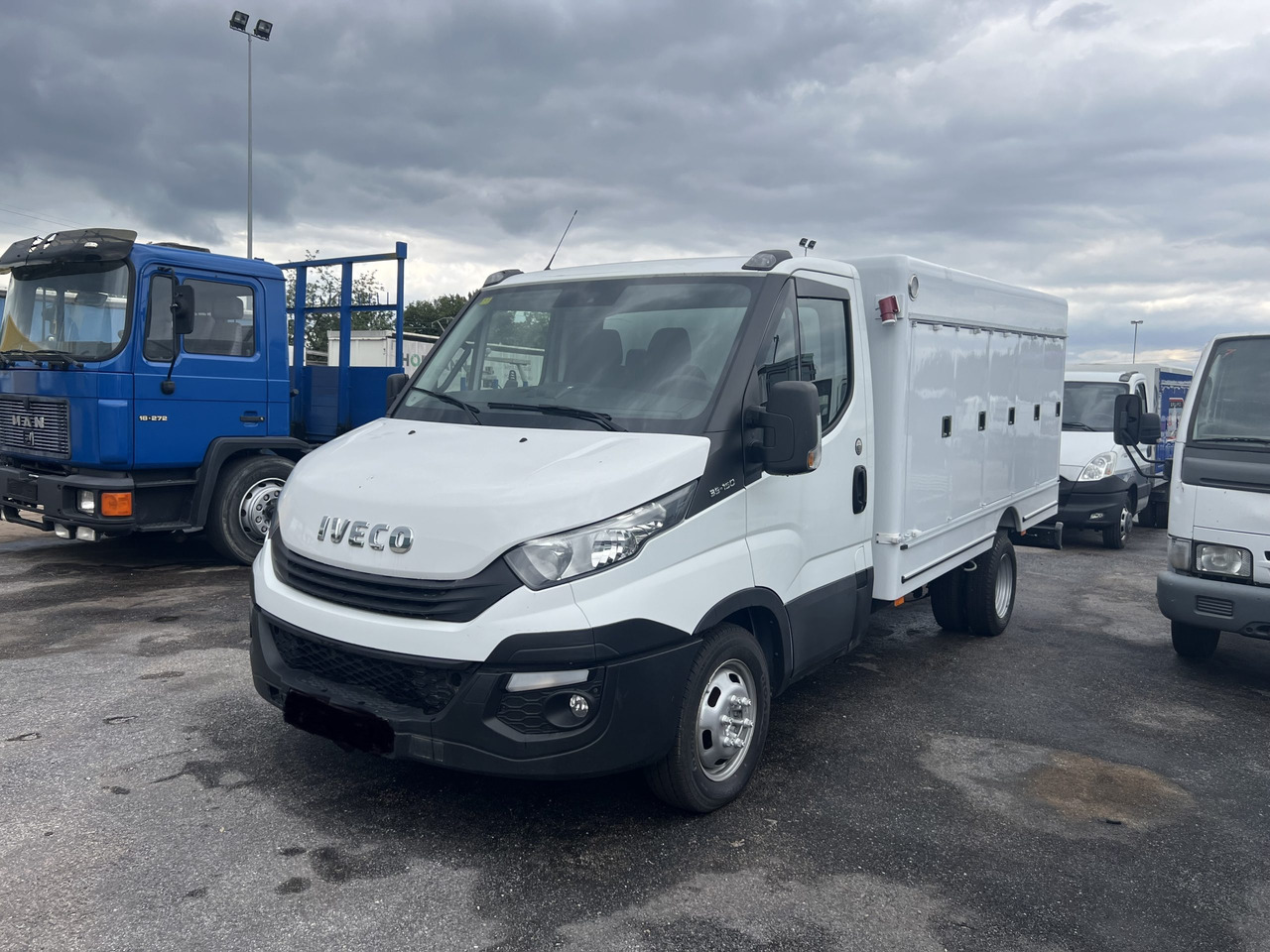 FUROGON HELADERO CON PLACAS MERCEDES Y IVECO - Dostavno vozilo hladnjača: slika FUROGON HELADERO CON PLACAS MERCEDES Y IVECO - Dostavno vozilo hladnjača FUROGON HELADERO CON PLACAS MERCEDES Y IVECO - Dostavno vozilo hladnjača: slika FUROGON HELADERO CON PLACAS MERCEDES Y IVECO - Dostavno vozilo hladnjača