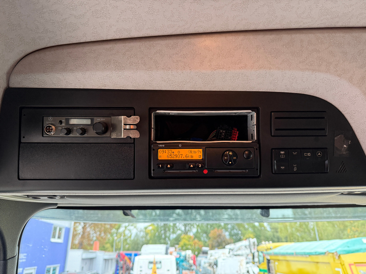 MERCEDES 2651 CON RETARDER - Kamion s otvorenim sandukom: slika MERCEDES 2651 CON RETARDER - Kamion s otvorenim sandukom MERCEDES 2651 CON RETARDER - Kamion s otvorenim sandukom: slika MERCEDES 2651 CON RETARDER - Kamion s otvorenim sandukom
