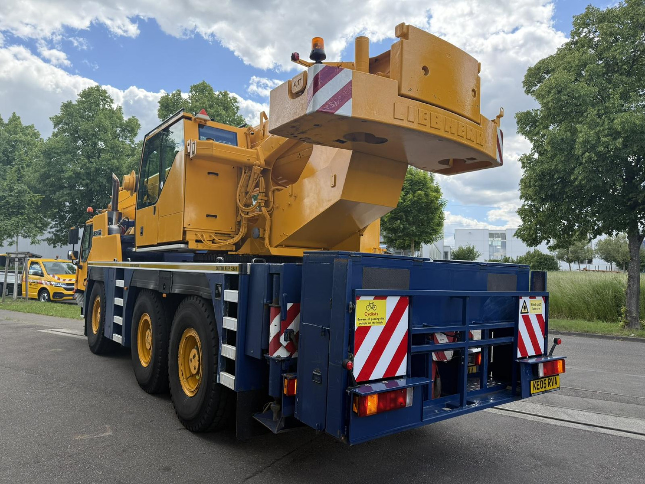 Liebherr LTM 1055-3.1 (05 - 055 855) | 6 x 6 - Autodizalica: slika Liebherr LTM 1055-3.1 (05 - 055 855) | 6 x 6 - Autodizalica Liebherr LTM 1055-3.1 (05 - 055 855) | 6 x 6 - Autodizalica: slika Liebherr LTM 1055-3.1 (05 - 055 855) | 6 x 6 - Autodizalica