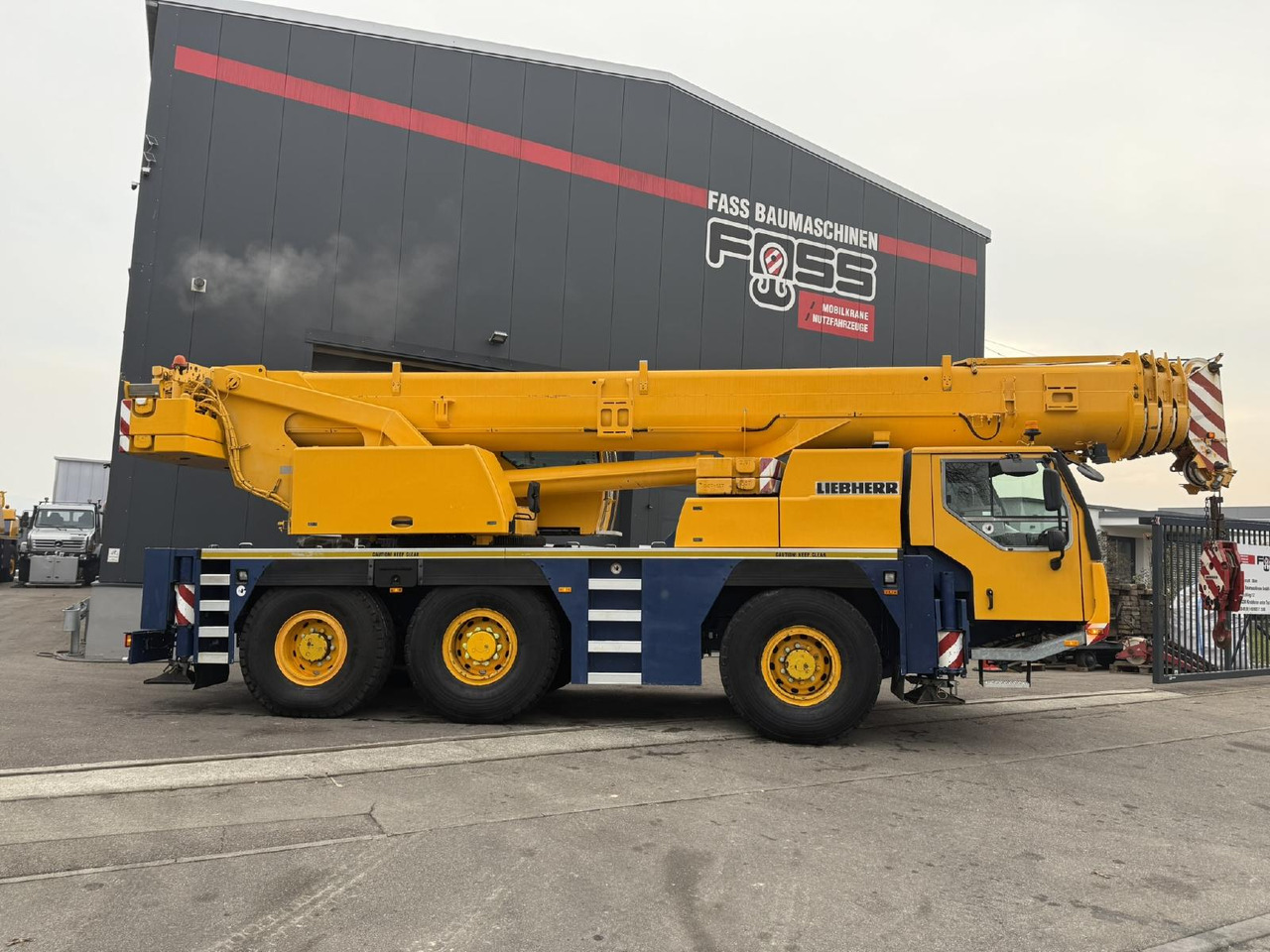 Liebherr LTM 1055-3.1 (06 - 055 996) | 6 x 6 - Autodizalica: slika Liebherr LTM 1055-3.1 (06 - 055 996) | 6 x 6 - Autodizalica Liebherr LTM 1055-3.1 (06 - 055 996) | 6 x 6 - Autodizalica: slika Liebherr LTM 1055-3.1 (06 - 055 996) | 6 x 6 - Autodizalica