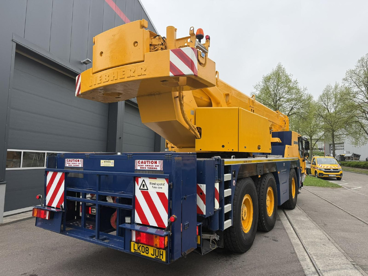 Liebherr LTM 1055-3.2 (08 - 084 745) | 6 x 6 - Autodizalica: slika Liebherr LTM 1055-3.2 (08 - 084 745) | 6 x 6 - Autodizalica Liebherr LTM 1055-3.2 (08 - 084 745) | 6 x 6 - Autodizalica: slika Liebherr LTM 1055-3.2 (08 - 084 745) | 6 x 6 - Autodizalica