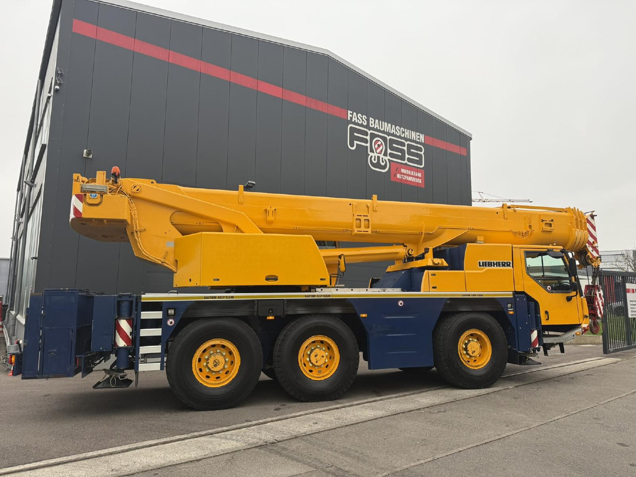 Liebherr LTM 1055-3.2 (2008 - 084 745) - Autodizalica: slika Liebherr LTM 1055-3.2 (2008 - 084 745) - Autodizalica Liebherr LTM 1055-3.2 (2008 - 084 745) - Autodizalica: slika Liebherr LTM 1055-3.2 (2008 - 084 745) - Autodizalica
