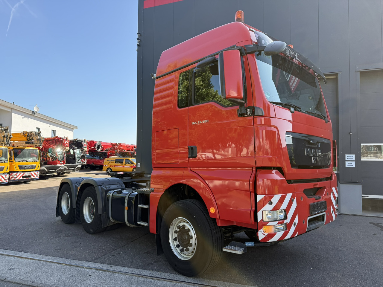 MAN TGX 33.480 6x4 BLS (zul. ZGG 120 t) - Tegljač: slika MAN TGX 33.480 6x4 BLS (zul. ZGG 120 t) - Tegljač MAN TGX 33.480 6x4 BLS (zul. ZGG 120 t) - Tegljač: slika MAN TGX 33.480 6x4 BLS (zul. ZGG 120 t) - Tegljač