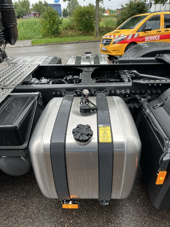 Novi Tegljač Mercedes Benz Actros 2652 LS 6x4 | NEUFAHRZEUGE | ZGG 120 to: slika Novi Tegljač Mercedes Benz Actros 2652 LS 6x4 | NEUFAHRZEUGE | ZGG 120 to Novi Tegljač Mercedes Benz Actros 2652 LS 6x4 | NEUFAHRZEUGE | ZGG 120 to: slika Novi Tegljač Mercedes Benz Actros 2652 LS 6x4 | NEUFAHRZEUGE | ZGG 120 to