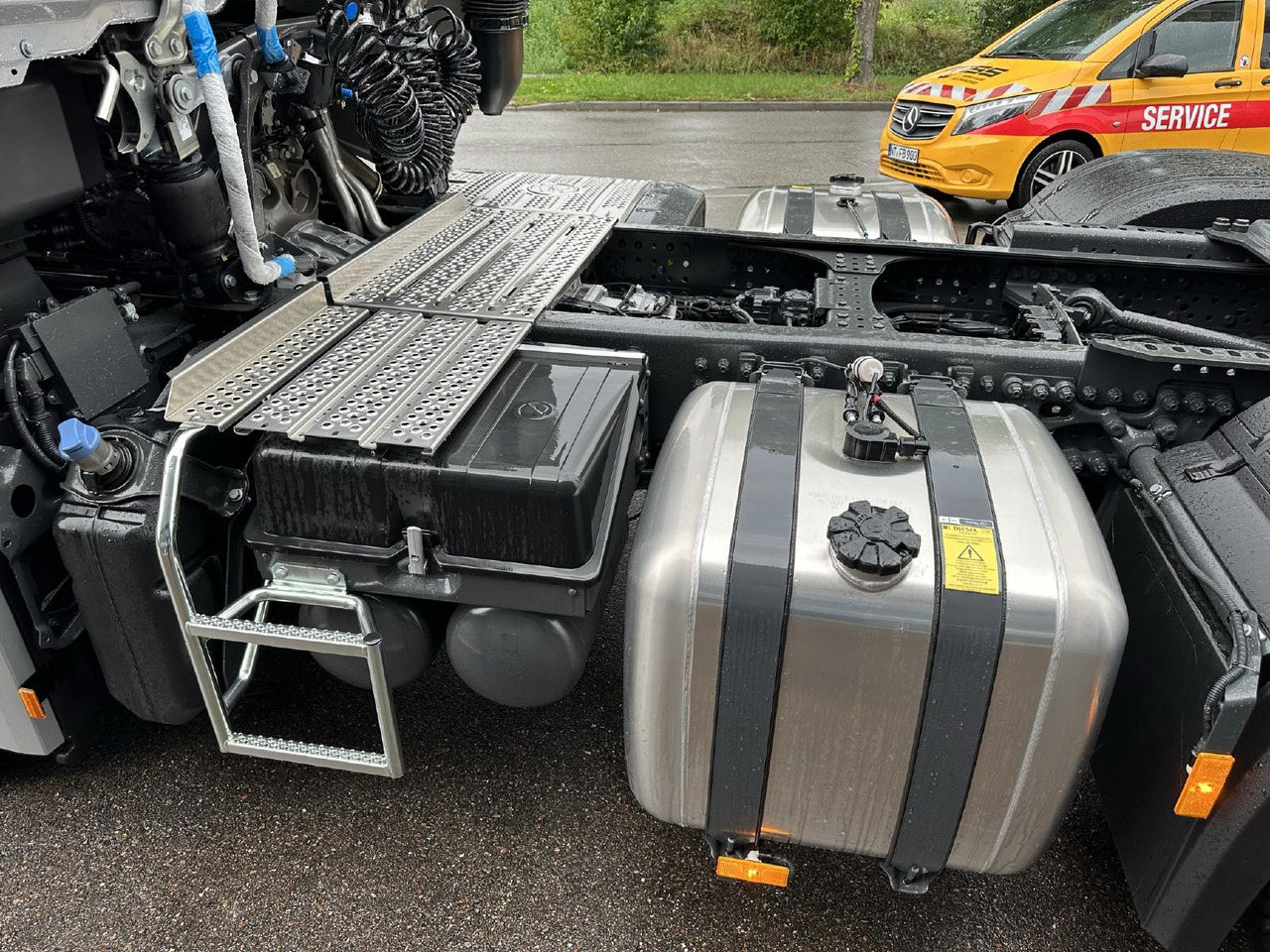 Novi Tegljač Mercedes Benz Actros 2652 LS 6x4 | NEUFAHRZEUGE | ZGG 120 to: slika Novi Tegljač Mercedes Benz Actros 2652 LS 6x4 | NEUFAHRZEUGE | ZGG 120 to Novi Tegljač Mercedes Benz Actros 2652 LS 6x4 | NEUFAHRZEUGE | ZGG 120 to: slika Novi Tegljač Mercedes Benz Actros 2652 LS 6x4 | NEUFAHRZEUGE | ZGG 120 to