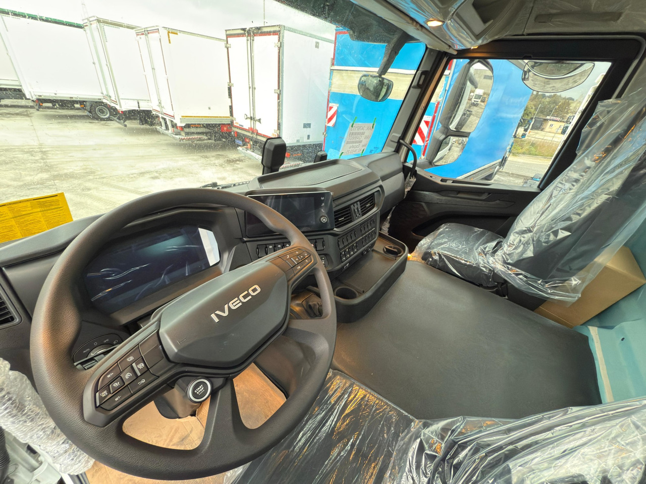 Kamion-šasija IVECO AD280X46 YPS ON X-Way E6 (Chassis): slika Kamion-šasija IVECO AD280X46 YPS ON X-Way E6 (Chassis)