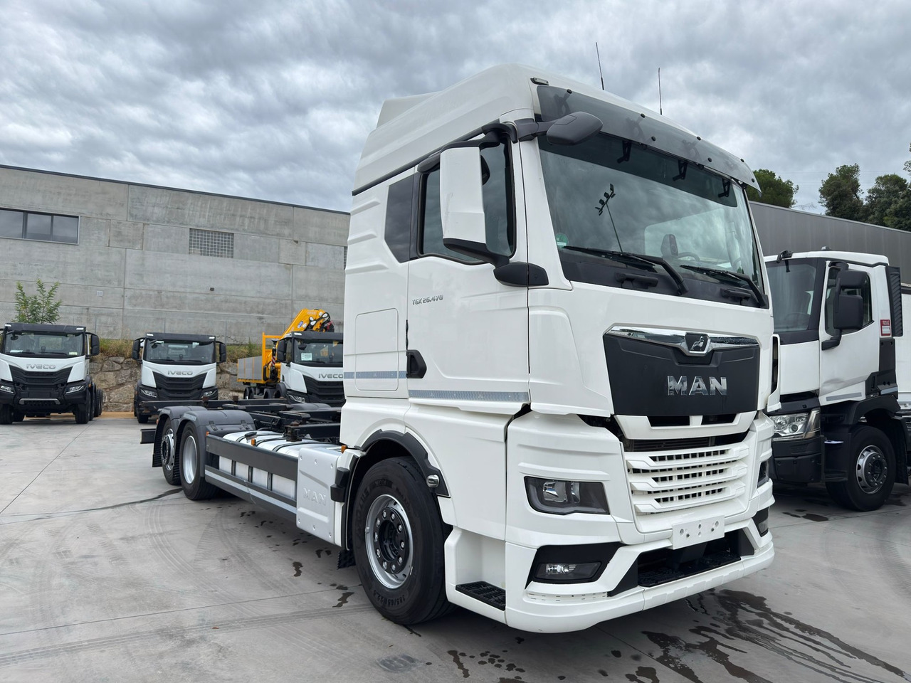 MAN 26.470 TGX E6 (Chassis) - Kamion-šasija: slika MAN 26.470 TGX E6 (Chassis) - Kamion-šasija MAN 26.470 TGX E6 (Chassis) - Kamion-šasija: slika MAN 26.470 TGX E6 (Chassis) - Kamion-šasija