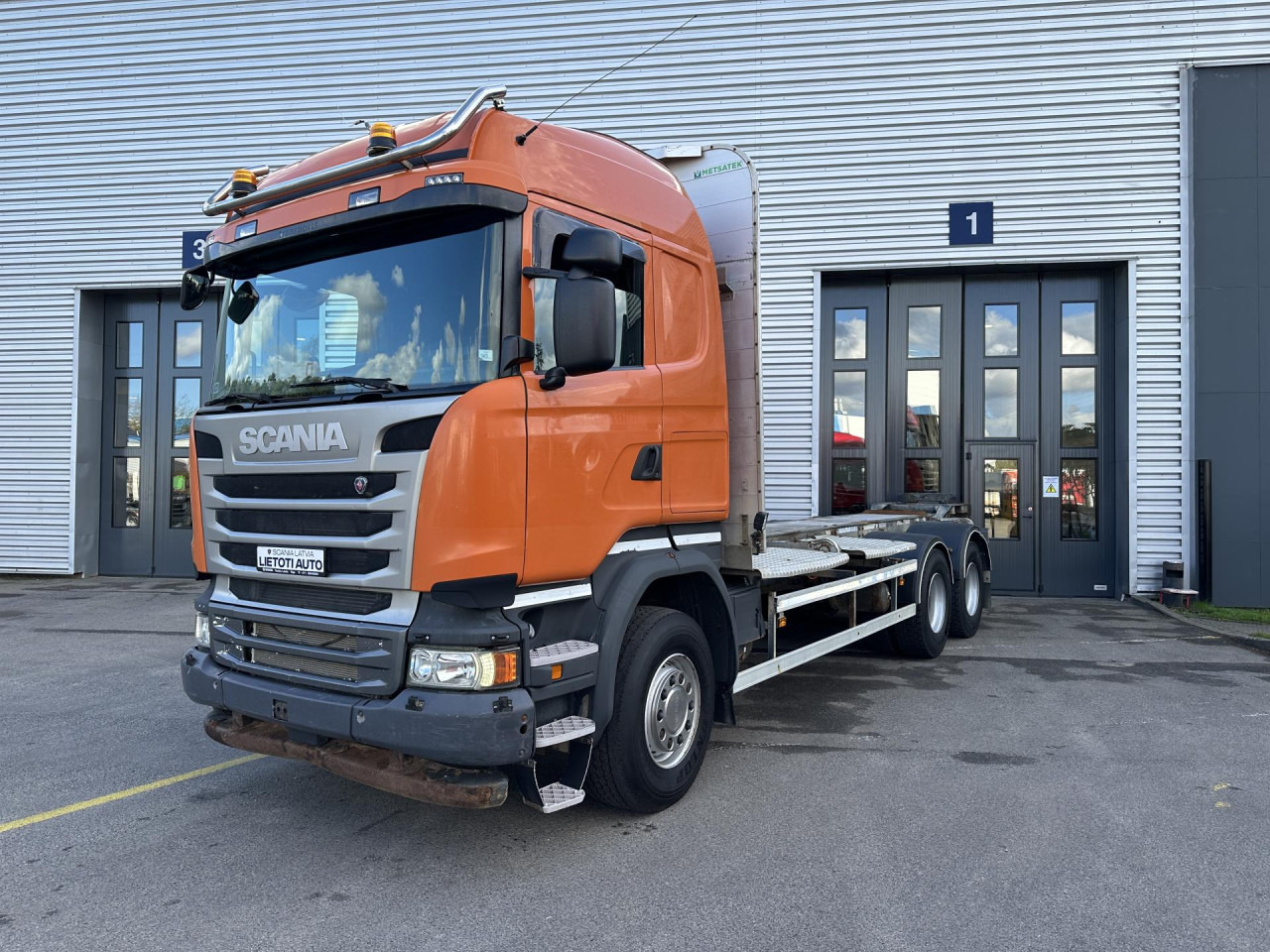 SCANIA R 450 CB6x4HHZ - Kamion-šasija: slika SCANIA R 450 CB6x4HHZ - Kamion-šasija SCANIA R 450 CB6x4HHZ - Kamion-šasija: slika SCANIA R 450 CB6x4HHZ - Kamion-šasija
