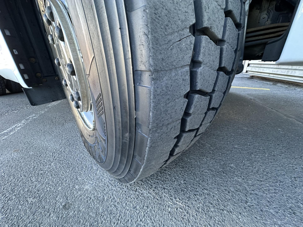 SCANIA R 500 B6x4HZ - Kamion-šasija: slika SCANIA R 500 B6x4HZ - Kamion-šasija SCANIA R 500 B6x4HZ - Kamion-šasija: slika SCANIA R 500 B6x4HZ - Kamion-šasija