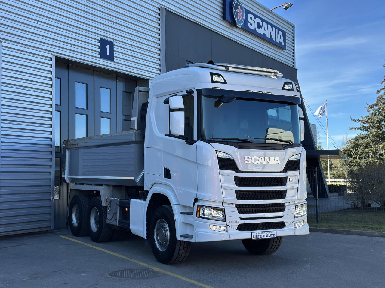 SCANIA R 500 B6x4HZ - Kamion-šasija: slika SCANIA R 500 B6x4HZ - Kamion-šasija SCANIA R 500 B6x4HZ - Kamion-šasija: slika SCANIA R 500 B6x4HZ - Kamion-šasija
