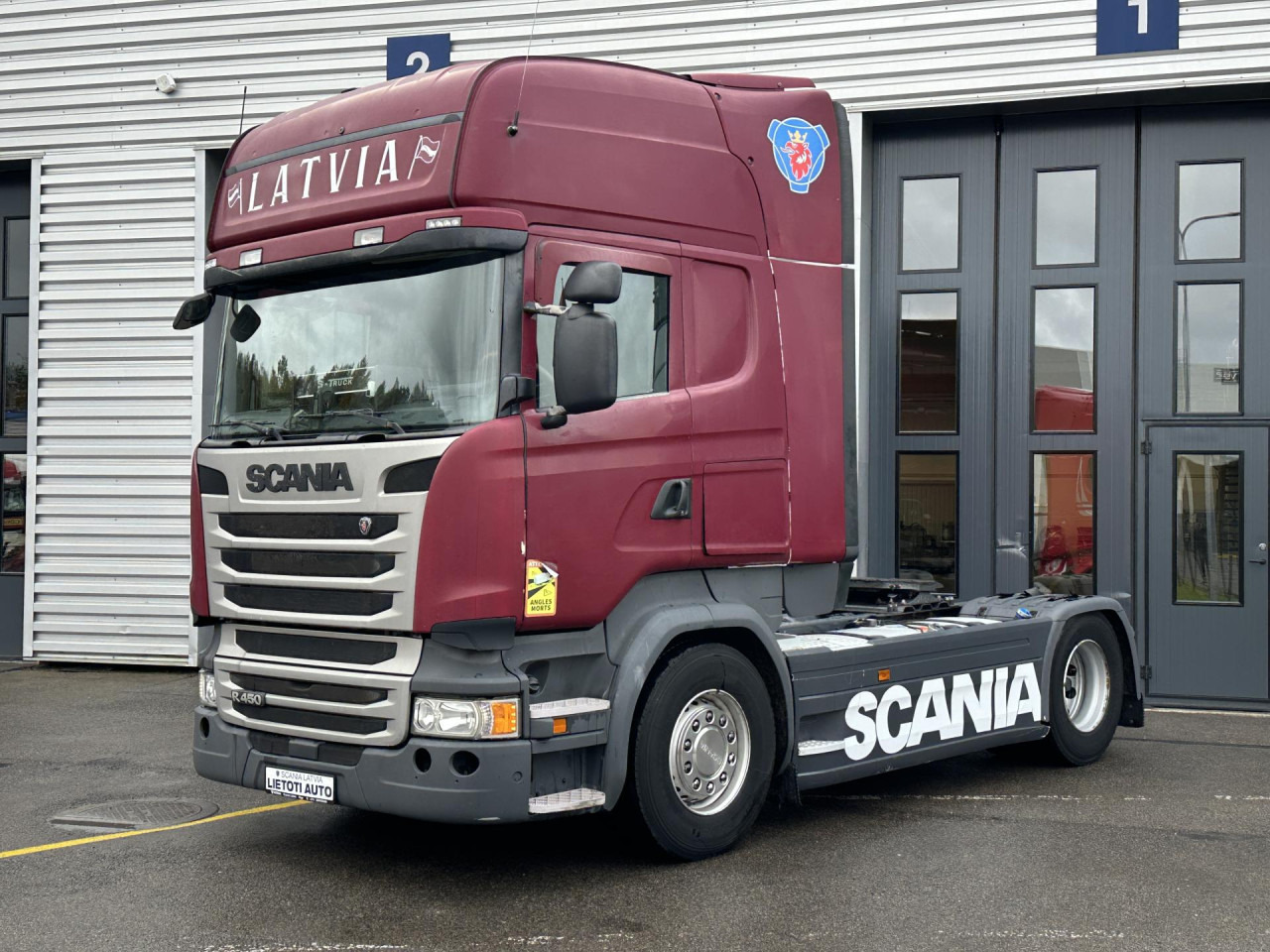 SCANIA R 450 LA4x2MNA - Tegljač: slika SCANIA R 450 LA4x2MNA - Tegljač SCANIA R 450 LA4x2MNA - Tegljač: slika SCANIA R 450 LA4x2MNA - Tegljač