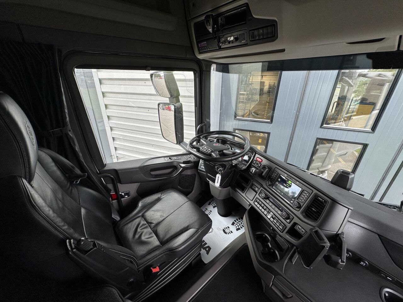 SCANIA R 500 A4x2NB - Tegljač: slika SCANIA R 500 A4x2NB - Tegljač SCANIA R 500 A4x2NB - Tegljač: slika SCANIA R 500 A4x2NB - Tegljač
