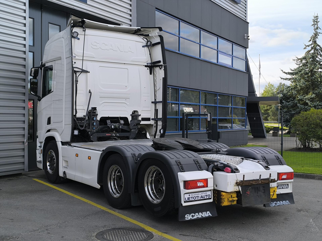 SCANIA R 500 A6x2NB - Tegljač: slika SCANIA R 500 A6x2NB - Tegljač SCANIA R 500 A6x2NB - Tegljač: slika SCANIA R 500 A6x2NB - Tegljač