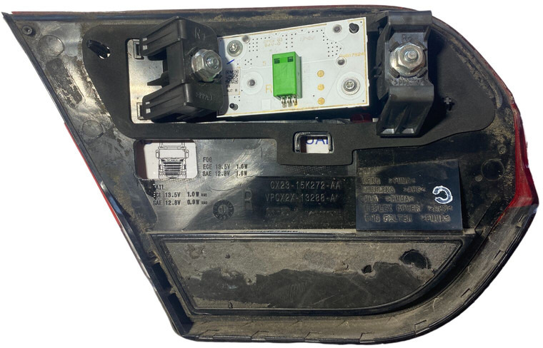 Jaguar XF250 - Stražnja svjetla: slika Jaguar XF250 - Stražnja svjetla Jaguar XF250 - Stražnja svjetla: slika Jaguar XF250 - Stražnja svjetla