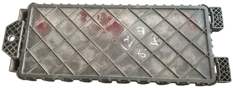 Mercedes-Benz ACTROS - Upravljačka jedinica (ECU): slika Mercedes-Benz ACTROS - Upravljačka jedinica (ECU) Mercedes-Benz ACTROS - Upravljačka jedinica (ECU): slika Mercedes-Benz ACTROS - Upravljačka jedinica (ECU)