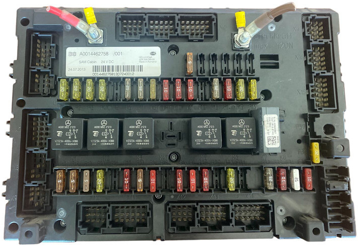 Mercedes-Benz  - Upravljačka jedinica (ECU): slika Mercedes-Benz  - Upravljačka jedinica (ECU) Mercedes-Benz  - Upravljačka jedinica (ECU): slika Mercedes-Benz  - Upravljačka jedinica (ECU)