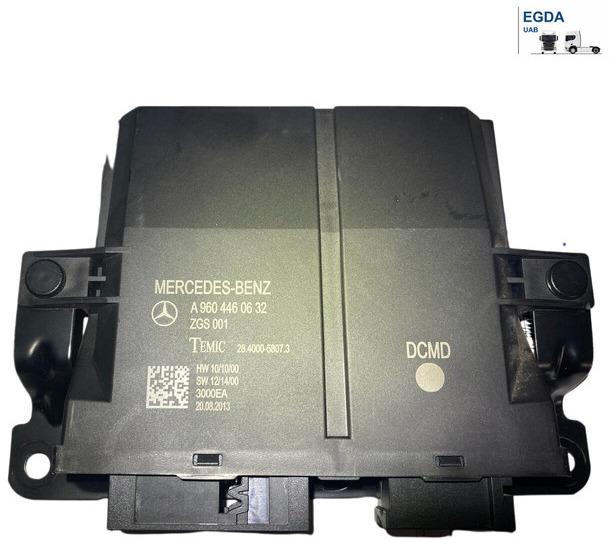 Mercedes-Benz  - Upravljačka jedinica (ECU): slika Mercedes-Benz  - Upravljačka jedinica (ECU) Mercedes-Benz  - Upravljačka jedinica (ECU): slika Mercedes-Benz  - Upravljačka jedinica (ECU)