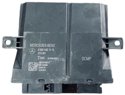 Mercedes-Benz - Upravljačka jedinica (ECU): slika Mercedes-Benz - Upravljačka jedinica (ECU) Mercedes-Benz - Upravljačka jedinica (ECU): slika Mercedes-Benz - Upravljačka jedinica (ECU)