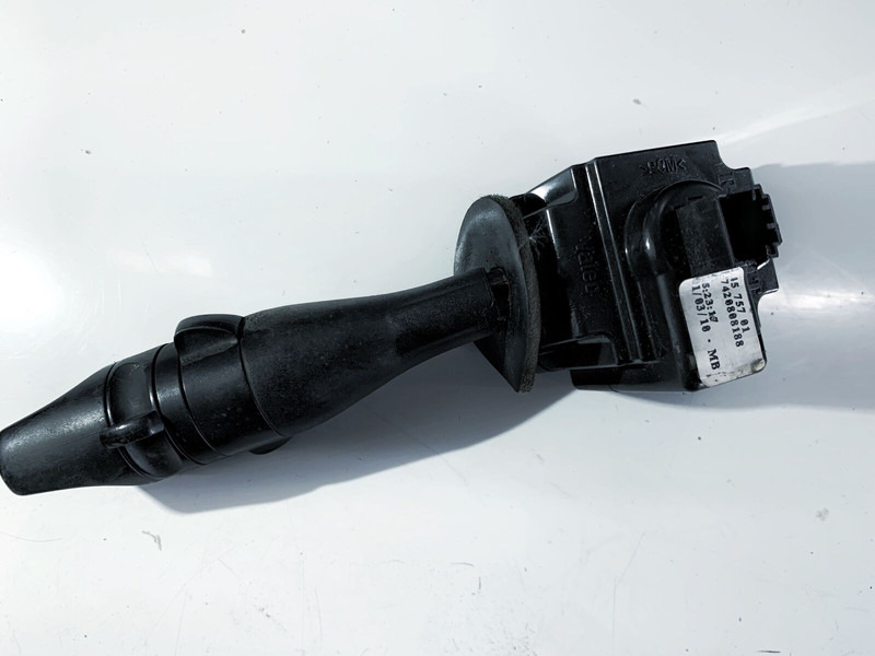 Renault PREMIUM - Relej: slika Renault PREMIUM - Relej Renault PREMIUM - Relej: slika Renault PREMIUM - Relej