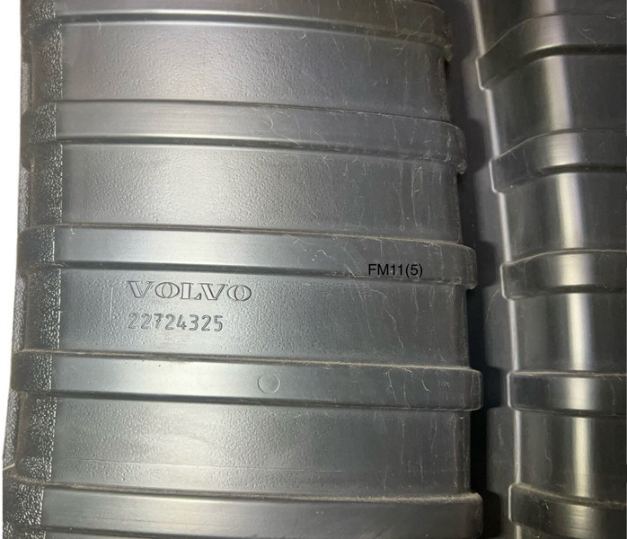 Volvo 2022 - Cijev usisa: slika Volvo 2022 - Cijev usisa Volvo 2022 - Cijev usisa: slika Volvo 2022 - Cijev usisa