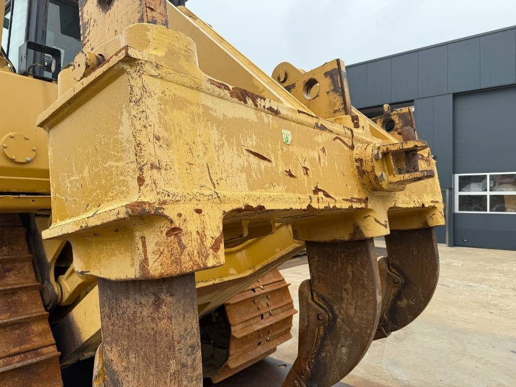 Buldožer CAT D 8 T LGP: slika Buldožer CAT D 8 T LGP