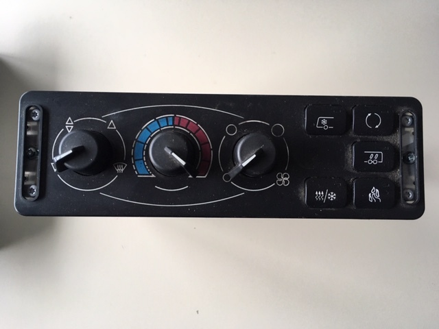 Wabco 4461950040,  ..0030,  ..0020 - Grijanje/ Ventilacija za Gradski autobus: slika Wabco 4461950040,  ..0030,  ..0020 - Grijanje/ Ventilacija za Gradski autobus Wabco 4461950040,  ..0030,  ..0020 - Grijanje/ Ventilacija za Gradski autobus: slika Wabco 4461950040,  ..0030,  ..0020 - Grijanje/ Ventilacija za Gradski autobus