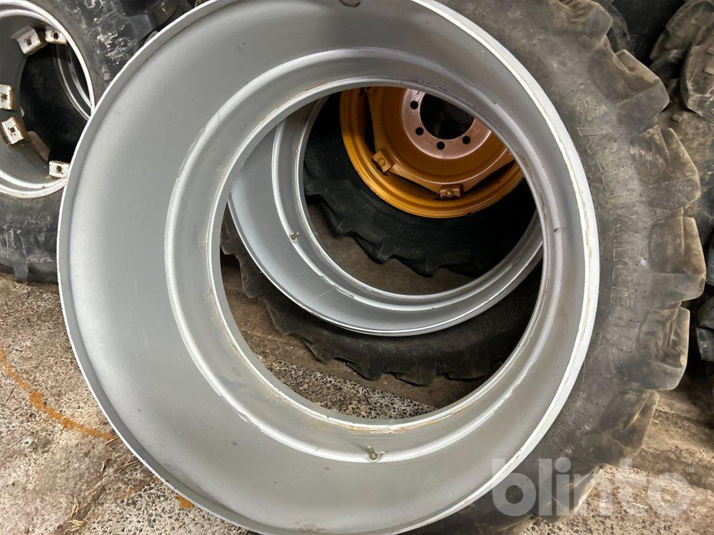 Alliance 270/95 R36 - Kompletan kotač: slika Alliance 270/95 R36 - Kompletan kotač Alliance 270/95 R36 - Kompletan kotač: slika Alliance 270/95 R36 - Kompletan kotač