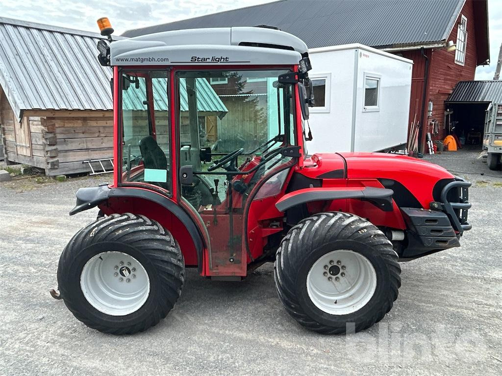 Antonio carraro - Traktor: slika Antonio carraro - Traktor Antonio carraro - Traktor: slika Antonio carraro - Traktor