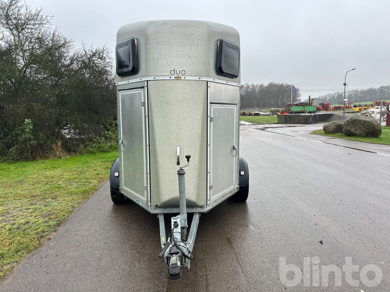 BÖCKMANN DUO SP-R - Prikolica za konje: slika BÖCKMANN DUO SP-R - Prikolica za konje BÖCKMANN DUO SP-R - Prikolica za konje: slika BÖCKMANN DUO SP-R - Prikolica za konje