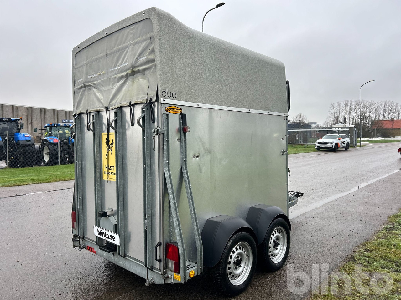 BÖCKMANN DUO SP-R - Prikolica za konje: slika BÖCKMANN DUO SP-R - Prikolica za konje BÖCKMANN DUO SP-R - Prikolica za konje: slika BÖCKMANN DUO SP-R - Prikolica za konje