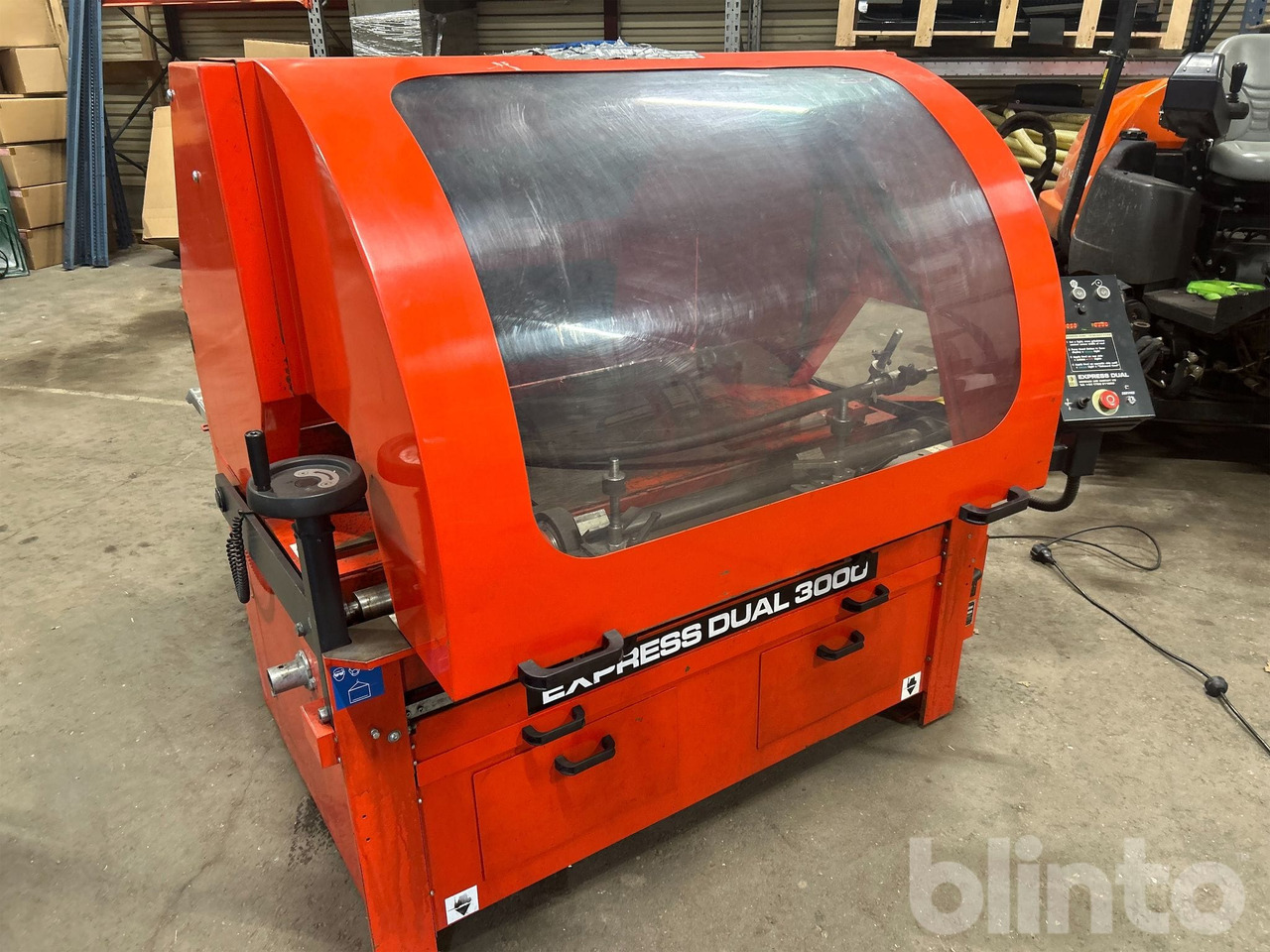 Bernhard Express Dual 3000 EU - Stroj za obradu metala: slika Bernhard Express Dual 3000 EU - Stroj za obradu metala Bernhard Express Dual 3000 EU - Stroj za obradu metala: slika Bernhard Express Dual 3000 EU - Stroj za obradu metala