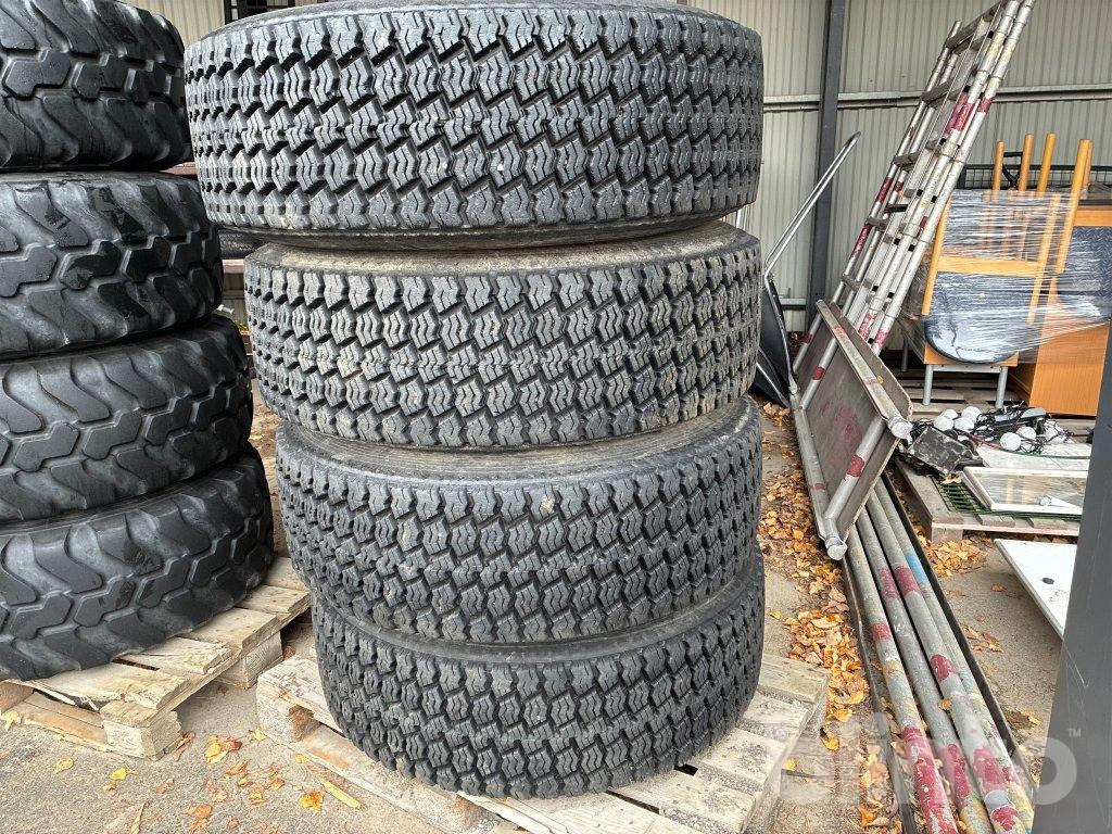 Bridgestone 385/65 R 22.5 - Kompletan kotač: slika Bridgestone 385/65 R 22.5 - Kompletan kotač Bridgestone 385/65 R 22.5 - Kompletan kotač: slika Bridgestone 385/65 R 22.5 - Kompletan kotač