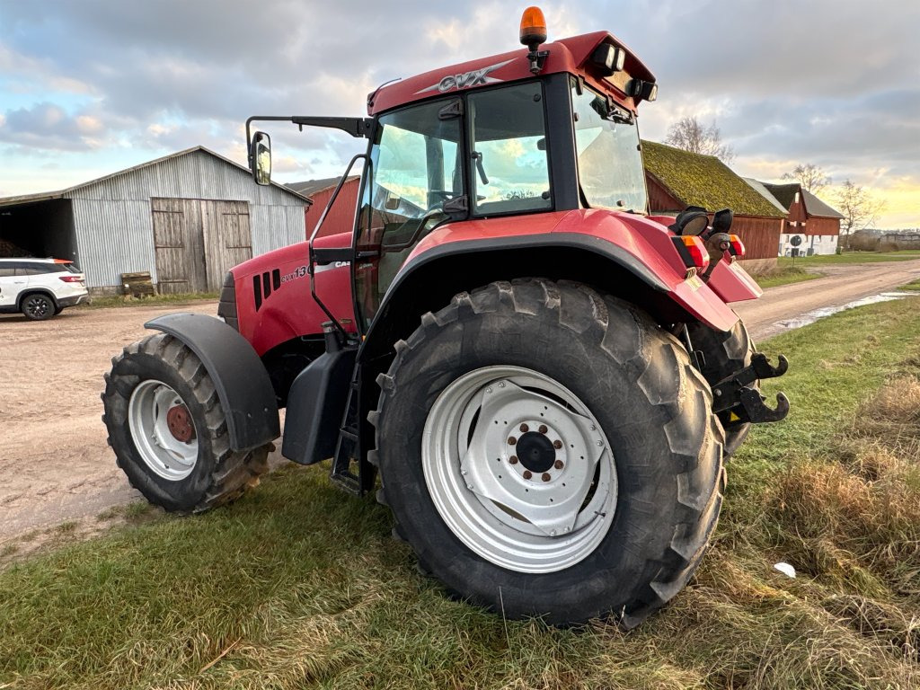 CASE IH CVX130 - Traktor: slika CASE IH CVX130 - Traktor CASE IH CVX130 - Traktor: slika CASE IH CVX130 - Traktor