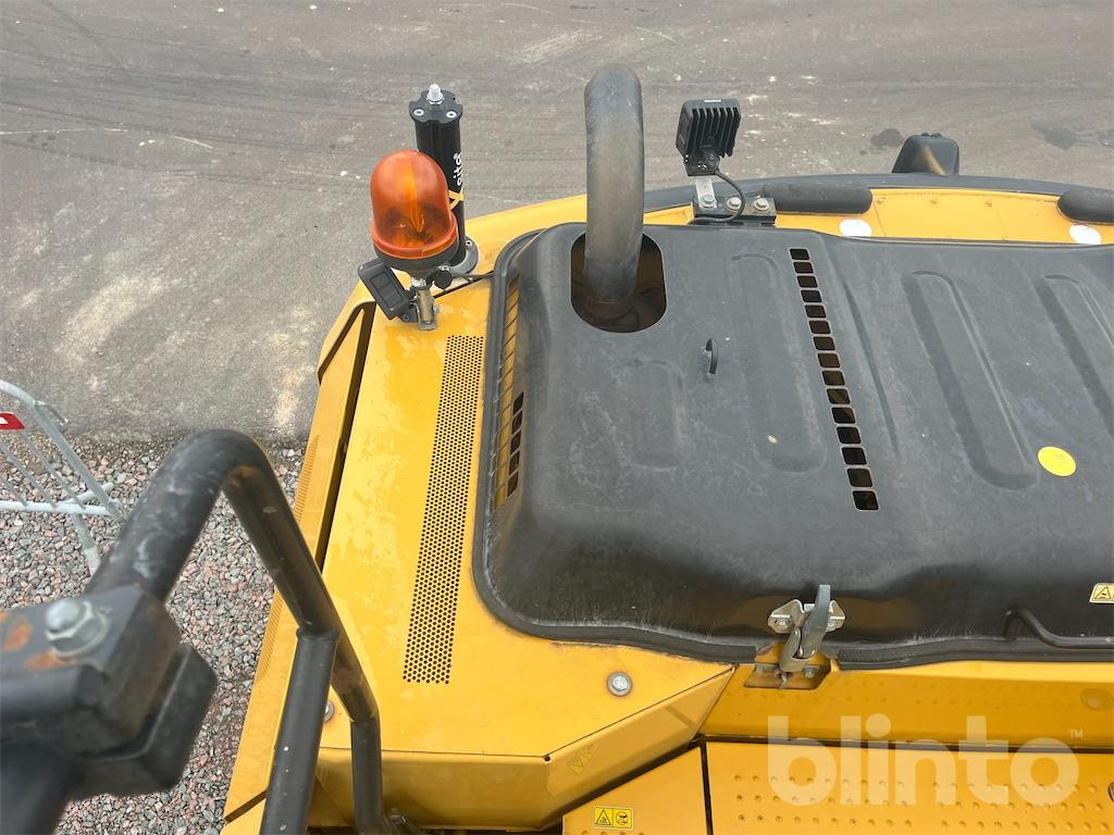 Bager gusjeničar CAT 312EL: slika Bager gusjeničar CAT 312EL Bager gusjeničar CAT 312EL: slika Bager gusjeničar CAT 312EL