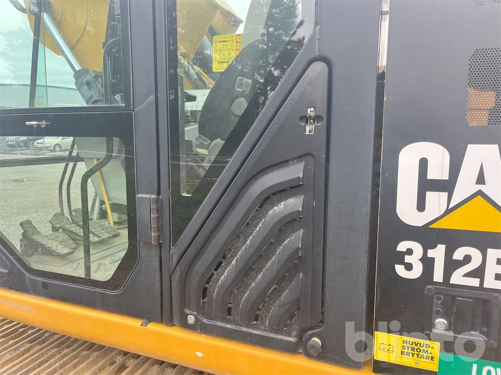 Bager gusjeničar CAT 312EL: slika Bager gusjeničar CAT 312EL Bager gusjeničar CAT 312EL: slika Bager gusjeničar CAT 312EL